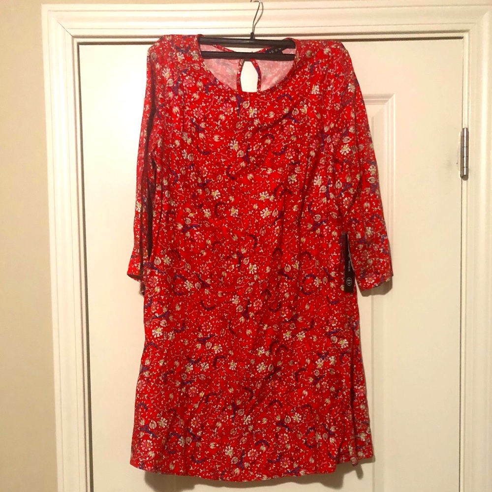 Red floral tunic dress size L